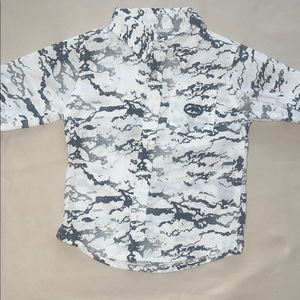 Ecko Unlimited Kids Gray and White Camouflage Button Down Shirt